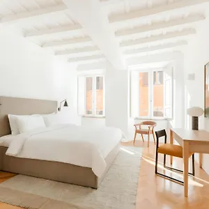 Hotel apartamentowy Sonder By Marriott Bonvoy Palazzo Taverna Piazza Navona, Rzym